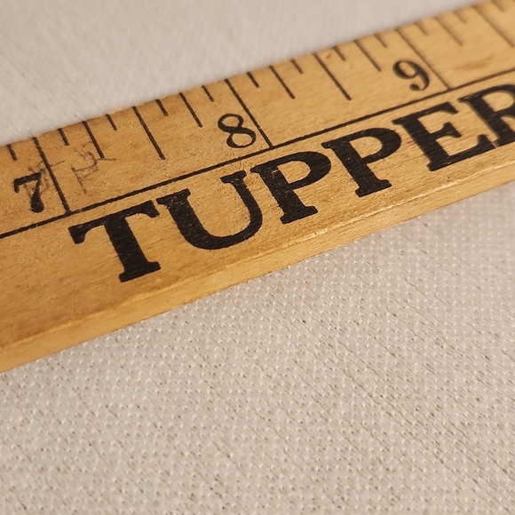 Vintage Everybody Needs Tupperware Folding Yardstick Made in USA - Picture 2 of 11